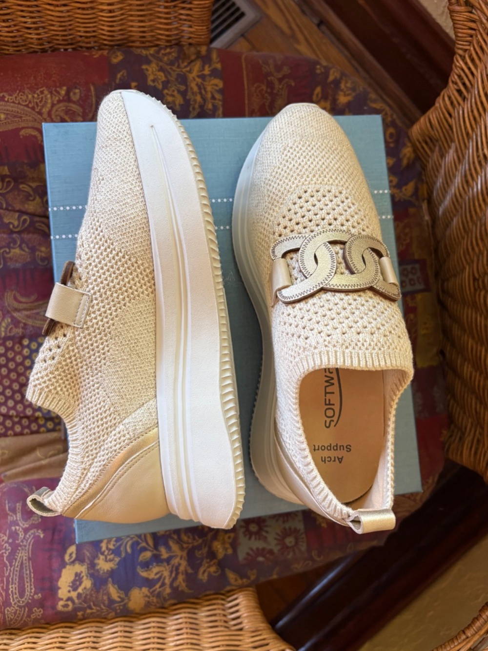 Soft waves Simone - Picture 6 of 8